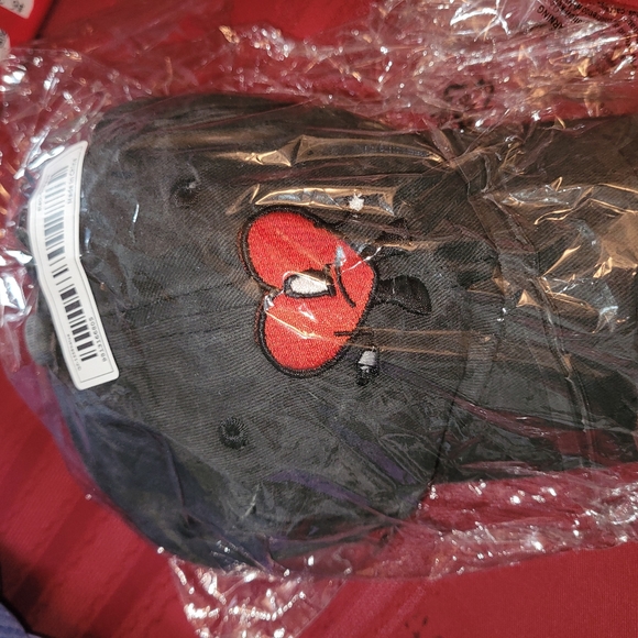 Bad bunny hats - Picture 4 of 4